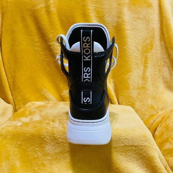 Rare unreleased Michael Kors sample shoes Sneakers
Geobasket - Picture 4 of 8